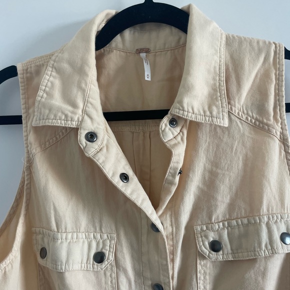 Free People Dress/ Tunic Utility w Pockets 
Size M - Picture 3 of 4